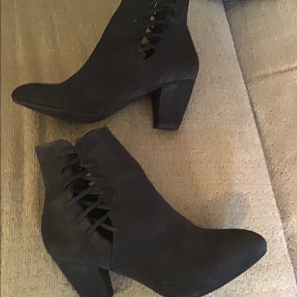 New York Transit size 7 Women’s granny core Victoria shoes heel boots - Picture 2 of 9